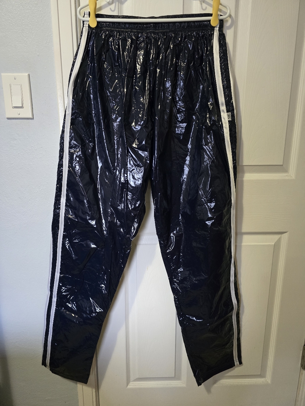 D-MODEWELT Men's PU Nylon Shiny Track Pants, Size 4XL, Navy w/White Side Stripes